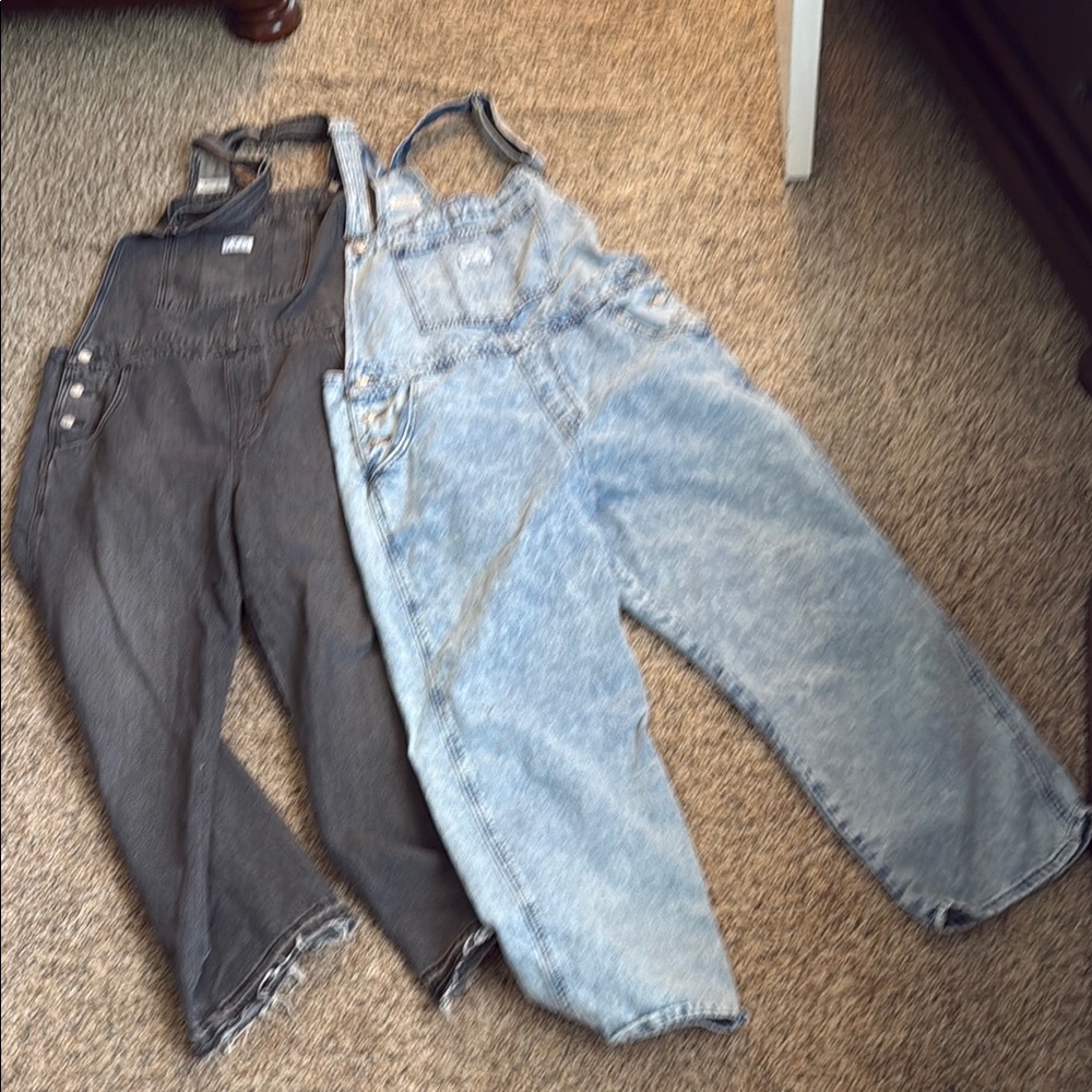 Levi's Women Jeans Overalls - Dark Gray and Light Blue